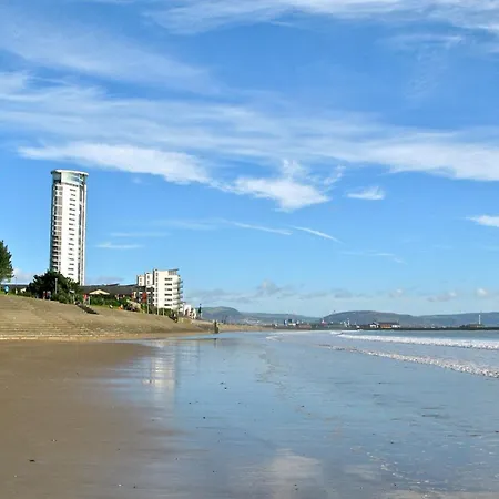 Beach Side Apt With Home Cinema Swansea Exterior photo
